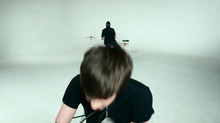 Thumbnail image for Rock n Roll Video Show: Mind Playing Tricks