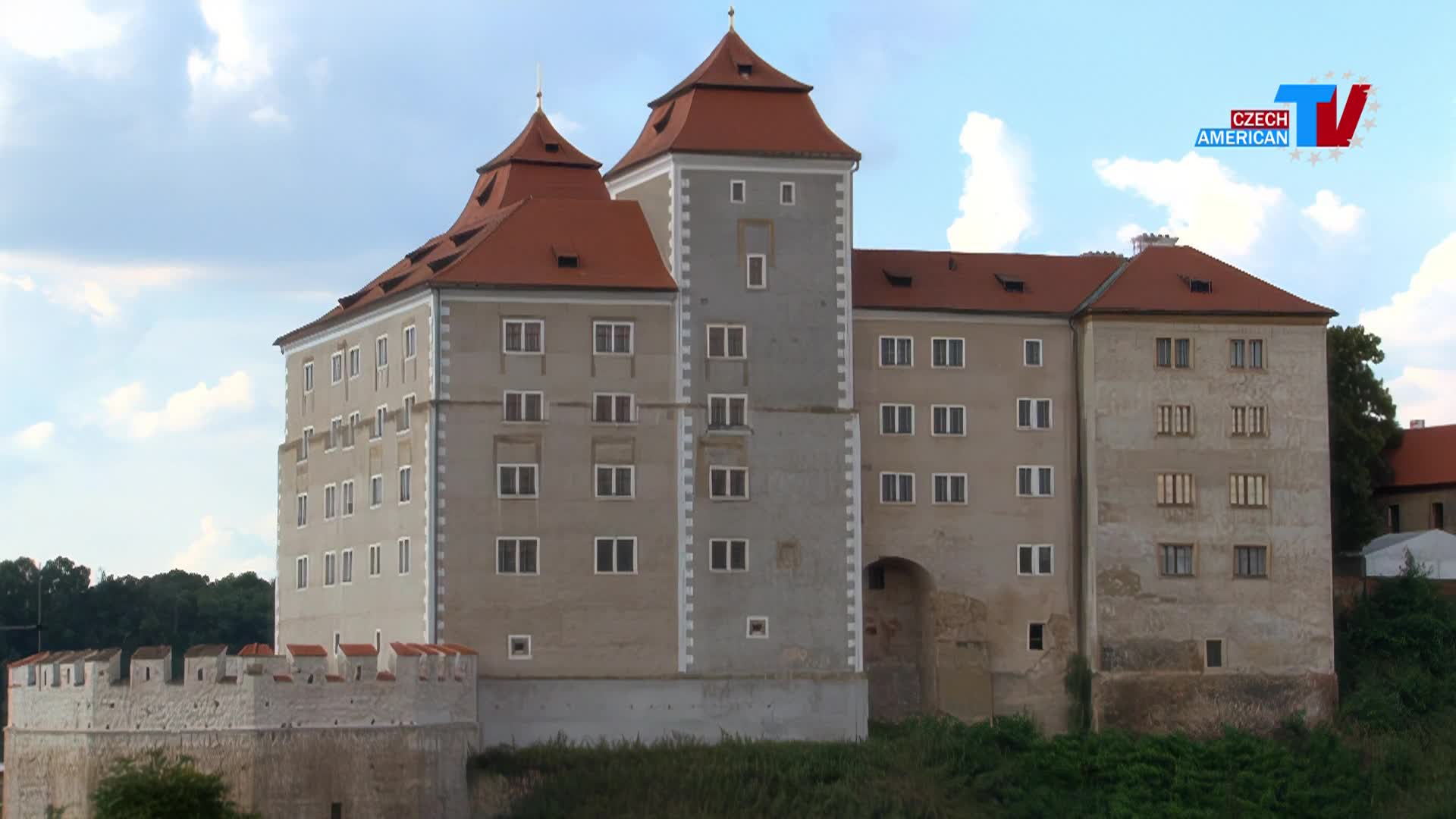 Thumbnail image for Czech-American TV